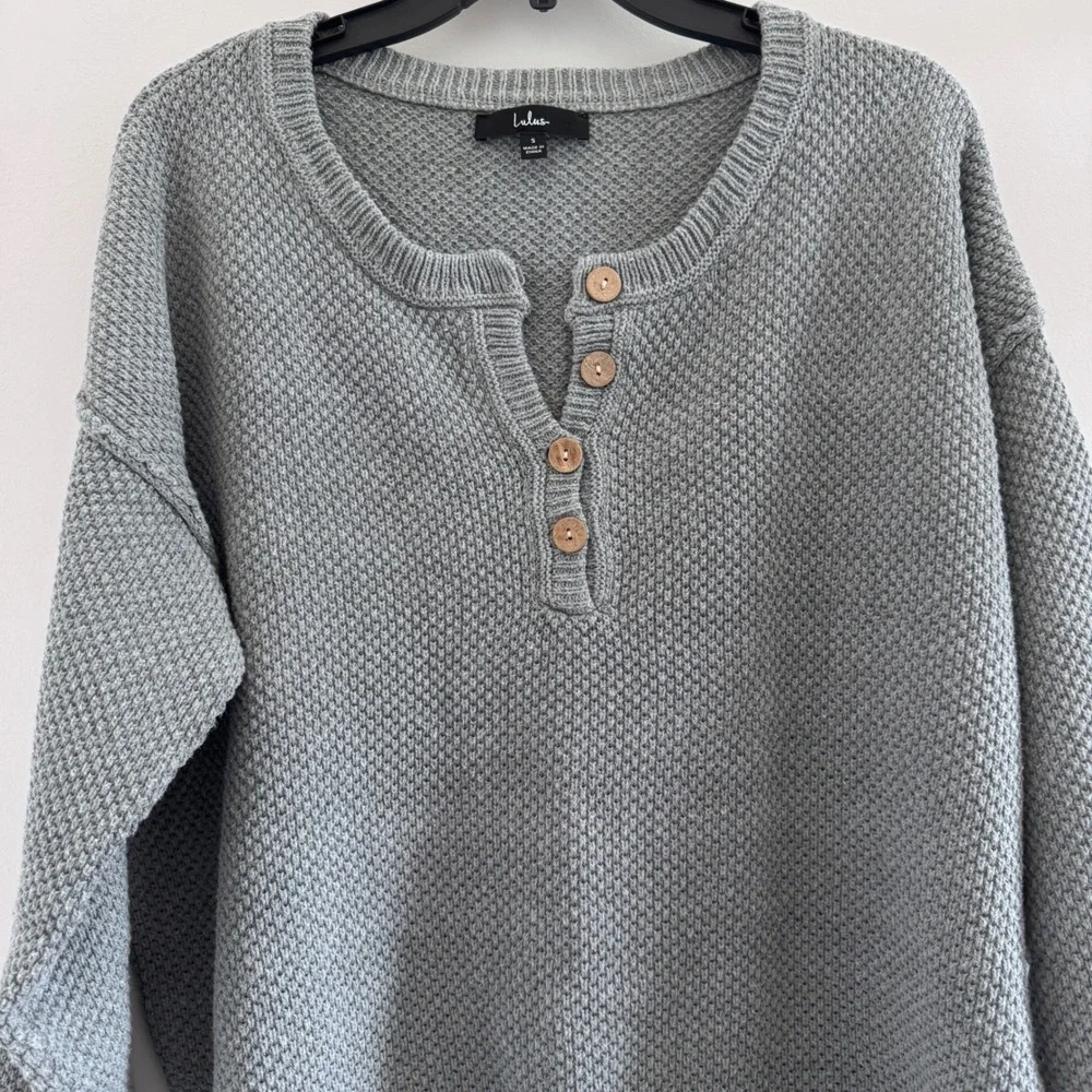 Lulus Sweater Henley Waffle Knit Womens Small Gray Oversized Boho